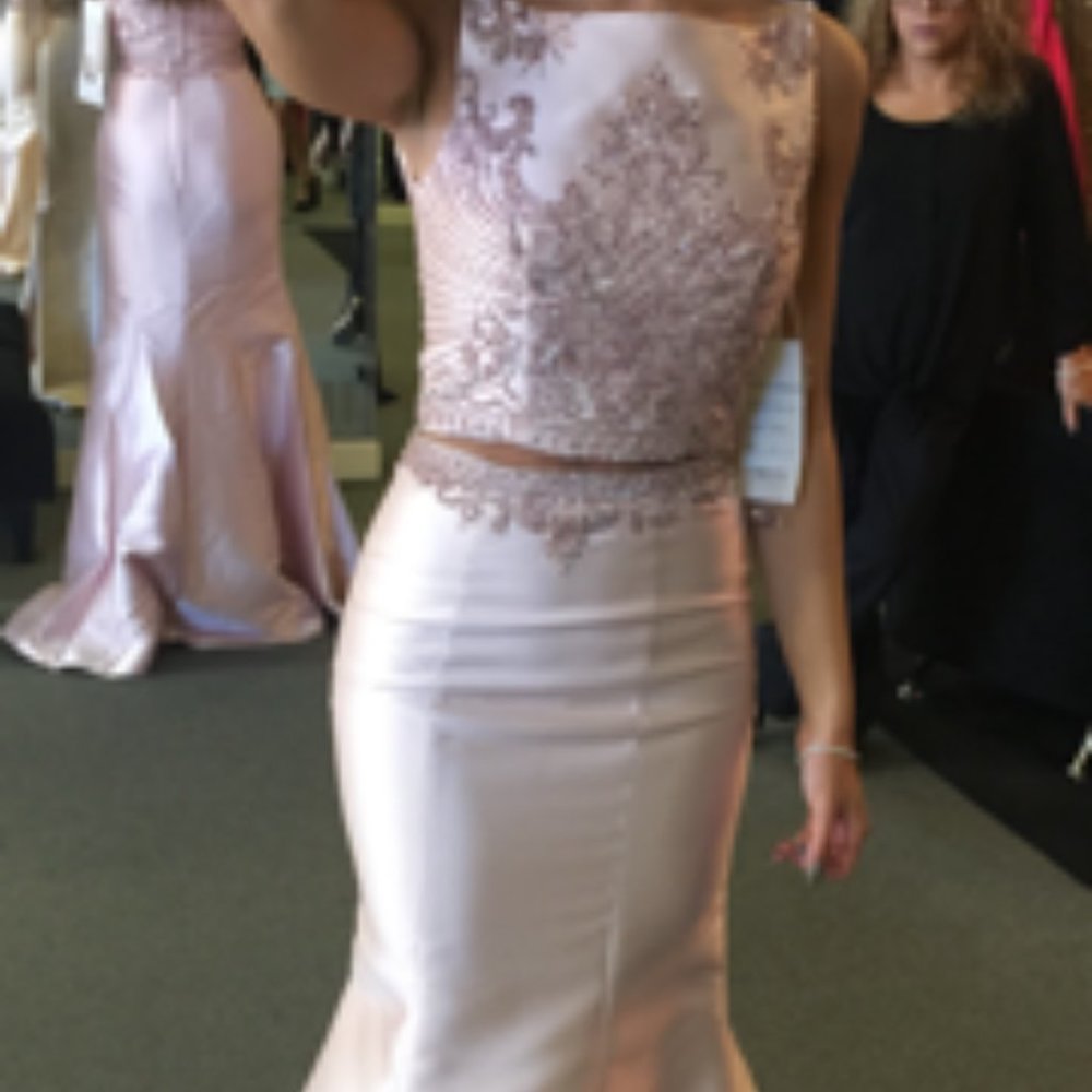 TONY BOWLS FORMAL 2 PIECE SET EUC - Picture 4 of 7